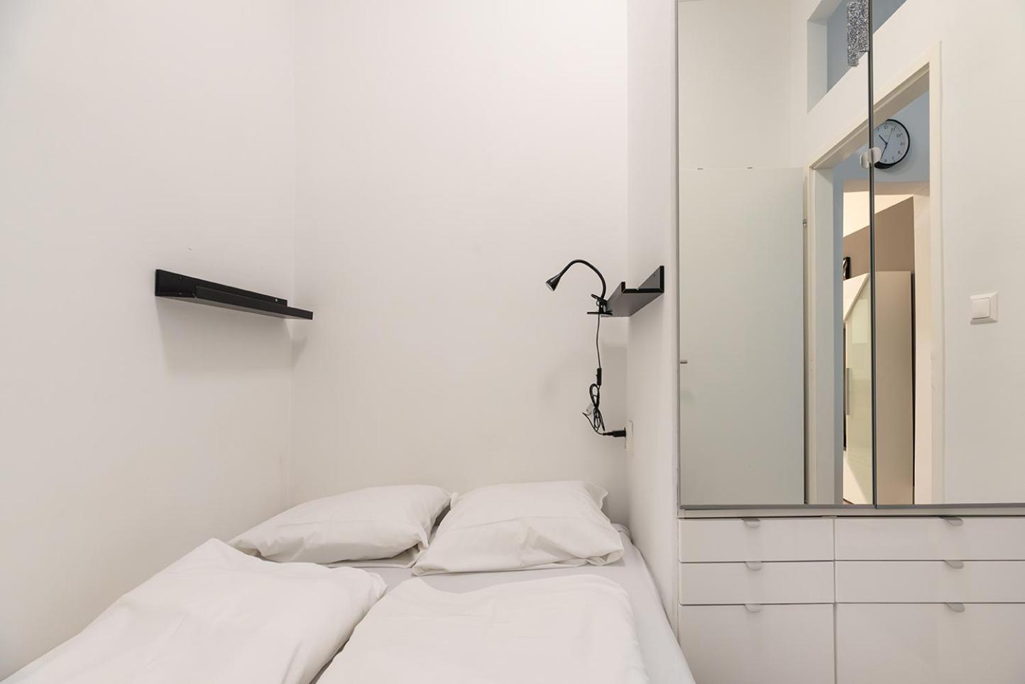 Neu, Renoviert Und Ruhig, 20 Minuten Ins Zentrum Wien Exteriör bild