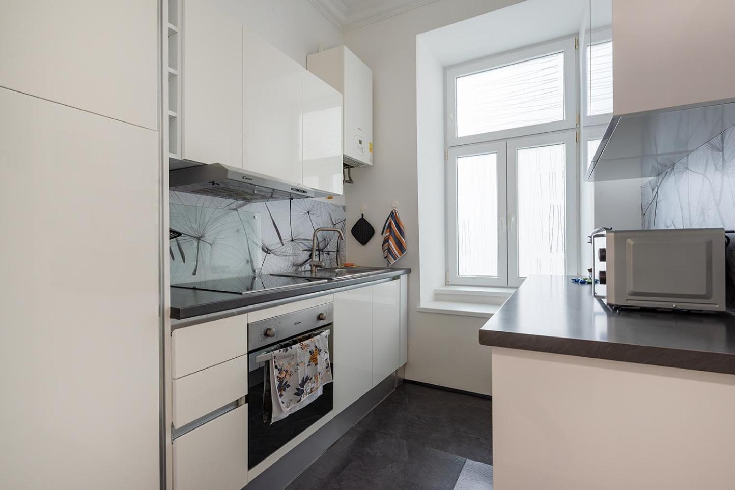 Neu, Renoviert Und Ruhig, 20 Minuten Ins Zentrum Wien Exteriör bild